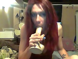 tranny spreads her ass