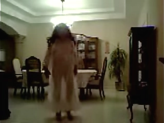 shemale messing around after huge cumshot