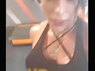 thalya cyclone salope in gym