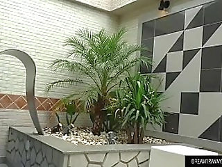 tgirl barbara perez fucks her ass with a carrot and then a fucking machine