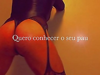 transgender babe spreads her tranny hole and masturbates solo