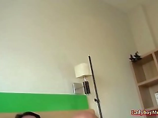 amateur ladyboy sherry in 69 with guy